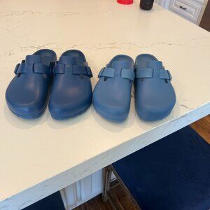 2 Pair of Birkenstock Eva Boston clogs in size 41 Narrow Navy & Elemental Blue
